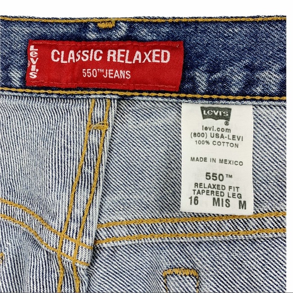 Levi’s Woman's 550 Classic Relaxed Blue Jeans Tapered Leg - Picture 15 of 16